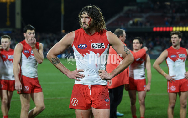 AFL 2023 Round 23 - Adelaide v Sydney - A-42183618