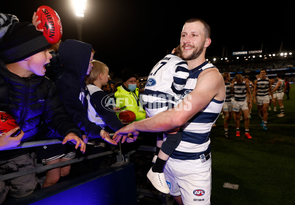 AFL 2023 Round 24 - Geelong v Western Bulldogs - A-42484503