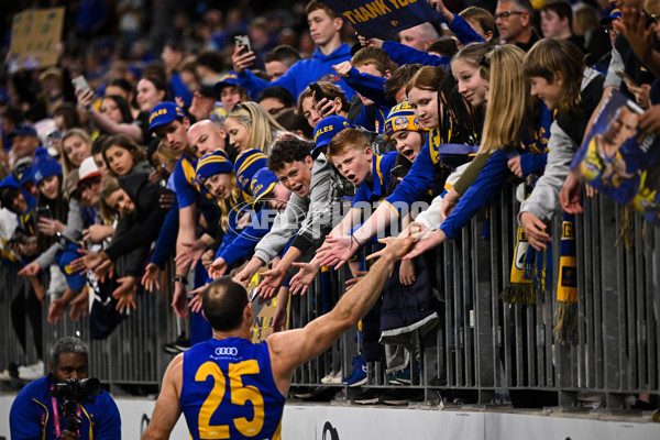 AFL 2023 Round 24 - West Coast v Adelaide - A-42489460