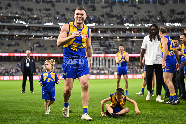 AFL 2023 Round 24 - West Coast v Adelaide - A-42489959