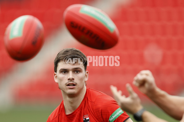 AFL 2023 Training - St Kilda 290823 - A-42602612