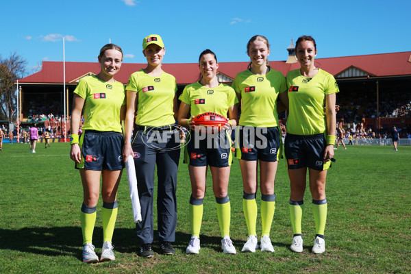 AFLW 2023 Round 01 - Adelaide v Port Adelaide - A-42636898