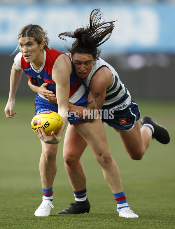 AFLW 2023 Round 01 - Geelong v Western Bulldogs - A-42644408