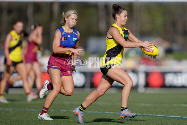 AFLW 2023 Round 01 - Brisbane v Richmond - A-42674237