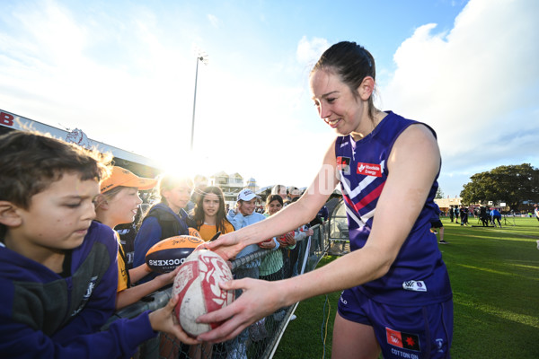 AFLW 2023 Round 01 - Fremantle v West Coast - A-42685212