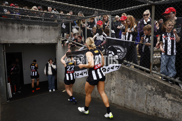 AFLW 2023 Round 02 - Collingwood v Fremantle - A-43064979