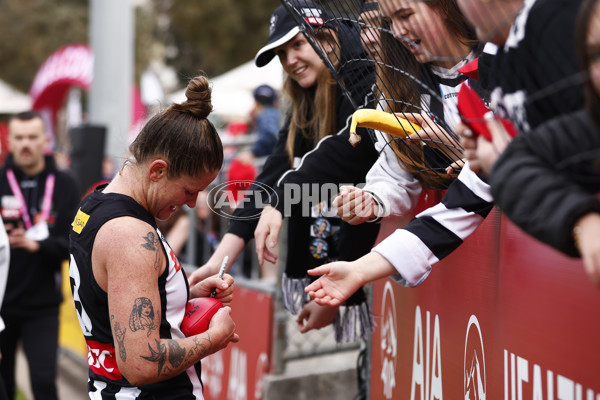 AFLW 2023 Round 02 - Collingwood v Fremantle - A-43064984