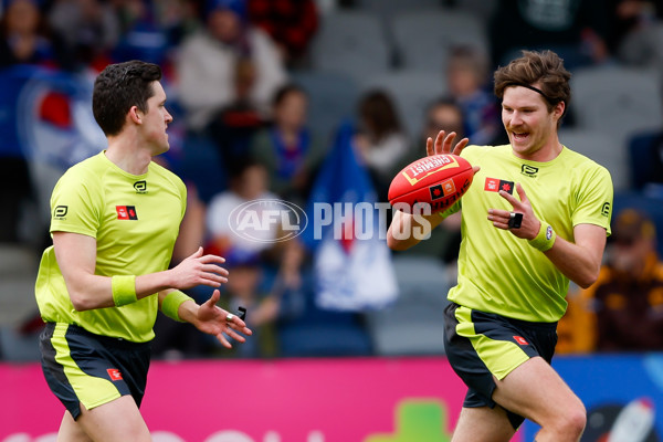 AFLW 2023 Round 02 - Western Bulldogs v Hawthorn - A-43068843