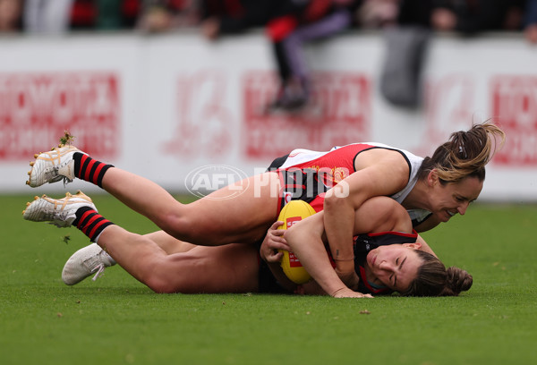 AFLW 2023 Round 02 - Essendon v St Kilda - A-43072800