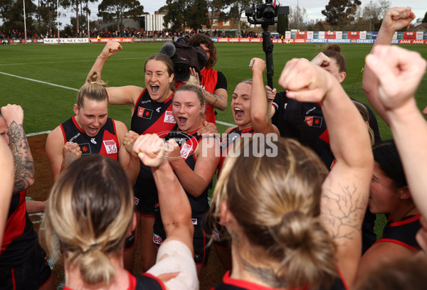 AFLW 2023 Round 02 - Essendon v St Kilda - A-43075248