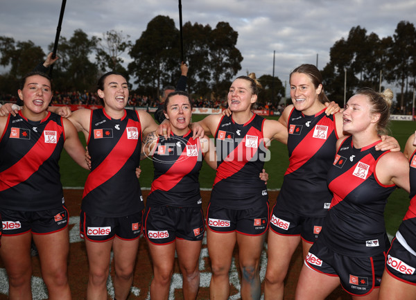 AFLW 2023 Round 02 - Essendon v St Kilda - A-43077019