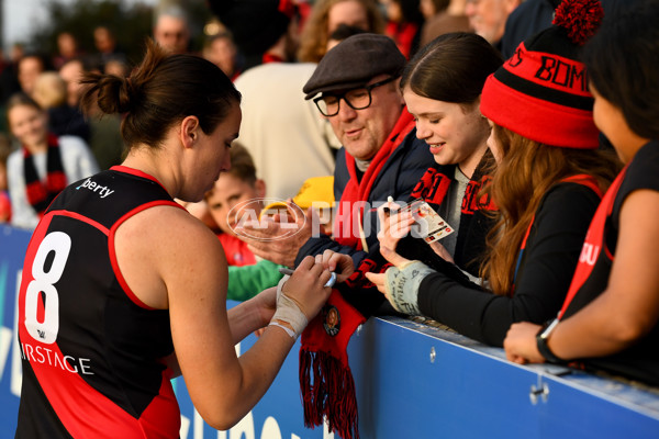 AFLW 2023 Round 02 - Essendon v St Kilda - A-43077053