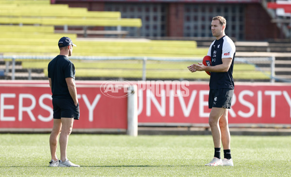 AFL 2023 Training - Carlton 140923 - A-43148928