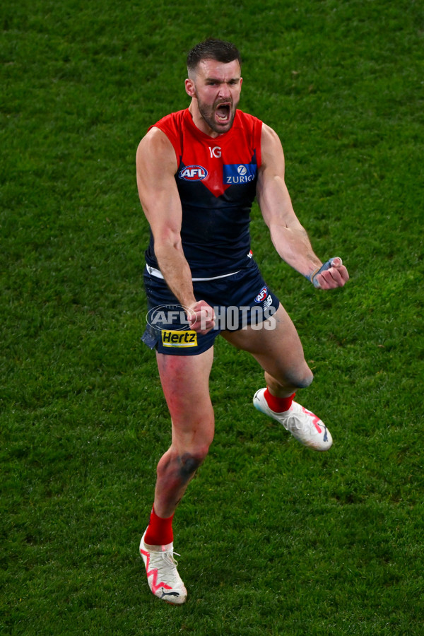 AFL 2023 First Semi Final - Melbourne v Carlton - A-43172591