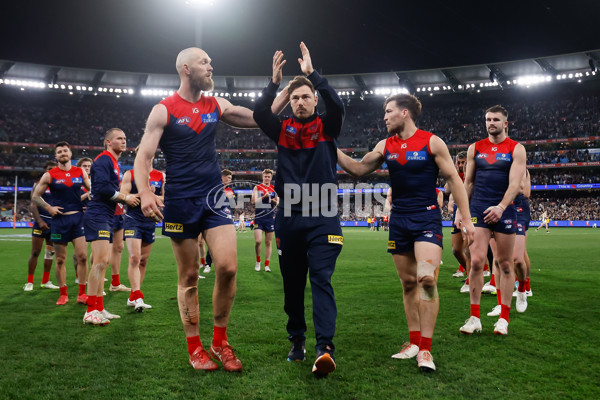 AFL 2023 First Semi Final - Melbourne v Carlton - A-43180039