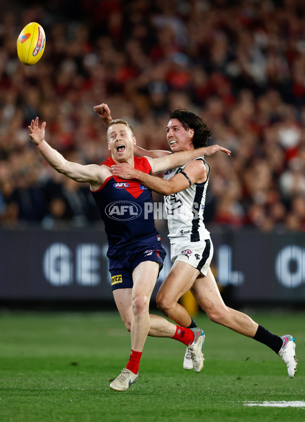 AFL 2023 First Semi Final - Melbourne v Carlton - A-43182370