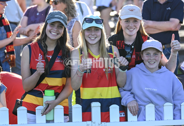 AFLW 2023 Round 03 - Adelaide v Essendon - A-43201627