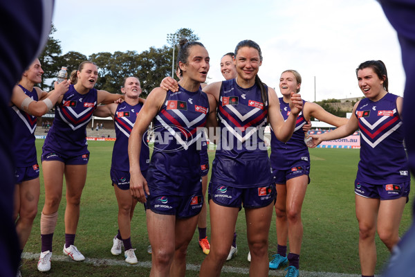 AFLW 2023 Round 03 - Fremantle v Hawthorn - A-43204132