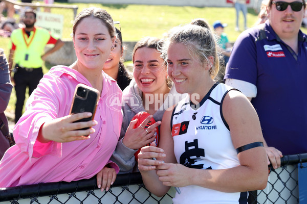 AFLW 2023 Round 03 - West Coast v Carlton - A-43239237