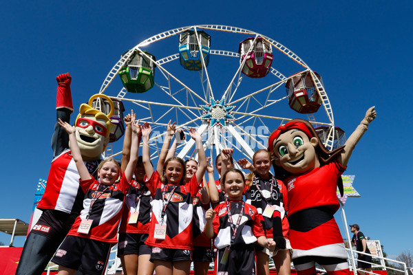 AFLW 2023 Round 03 - St Kilda v Port Adelaide - A-43239604