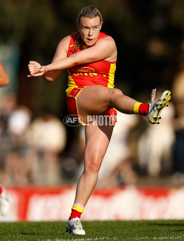 AFLW 2023 Round 03 - Collingwood v Gold Coast - A-43243968