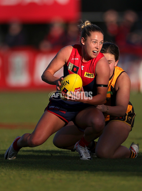 AFLW 2023 Round 04 - Hawthorn v Melbourne - A-43298474