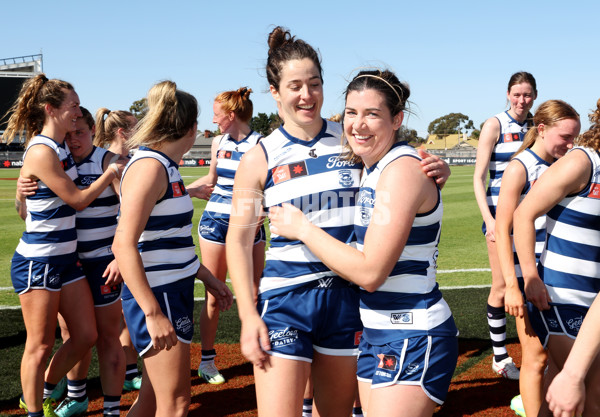 AFLW 2023 Round 04 - Port Adelaide v Geelong - A-43332822