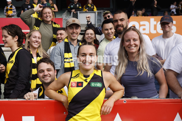 AFLW 2023 Round 04 - Carlton v Richmond - A-43332831