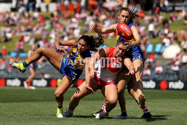 AFLW 2023 Round 04 - Sydney v West Coast - A-43363593