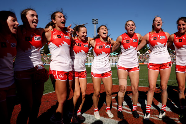 AFLW 2023 Round 04 - Sydney v West Coast - A-43370646