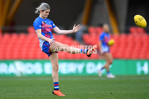 AFLW 2023 Round 05 - Gold Coast v Western Bulldogs - A-43377529