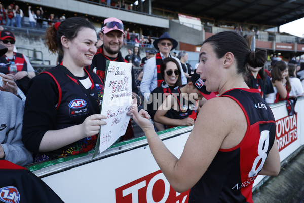 AFLW 2023 Round 04 - Essendon v Fremantle - A-43389038