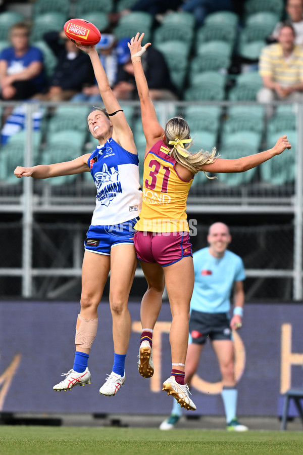 AFLW 2023 Round 04 - North Melbourne v Brisbane - A-43392782