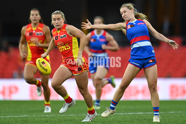 AFLW 2023 Round 05 - Gold Coast v Western Bulldogs - A-43395305