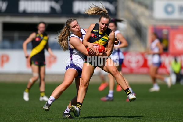 AFLW 2023 Round 05 - Richmond v Fremantle - A-43488703