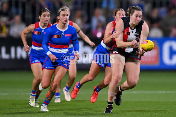 AFLW 2023 Round 05 - Western Bulldogs v St Kilda - A-43492178