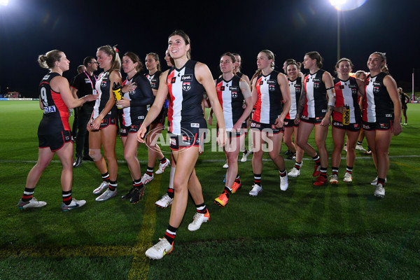 AFLW 2023 Round 05 - Western Bulldogs v St Kilda - A-43496896