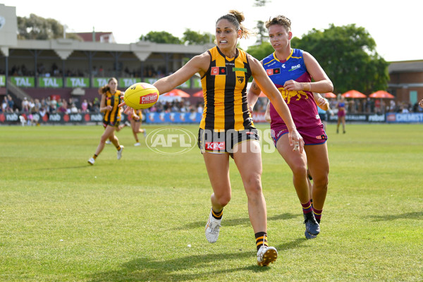 AFLW 2023 Round 05 - Hawthorn v Brisbane - A-43583206