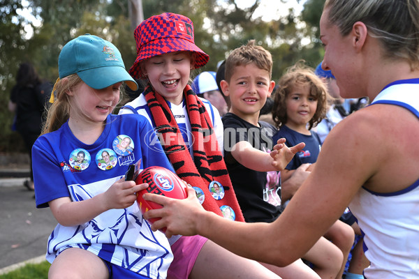 AFLW 2023 Round 05 - North Melbourne v GWS - A-43585814