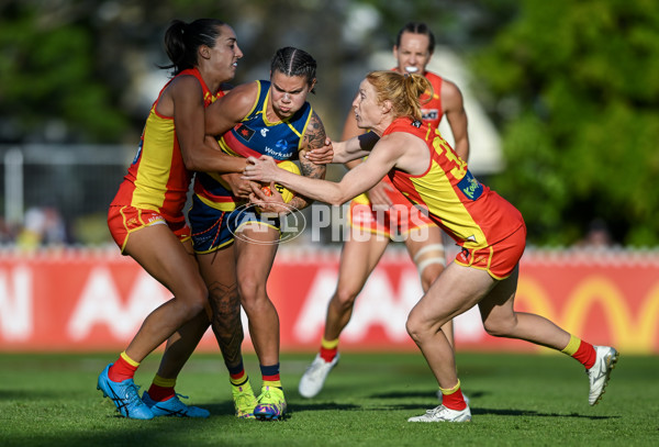 AFLW 2023 Round 05 - Adelaide v Gold Coast - A-43589200