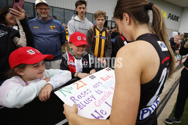 AFLW 2023 Round 06 - St Kilda v Hawthorn - A-43622877