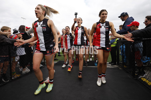 AFLW 2023 Round 06 - St Kilda v Hawthorn - A-43622882