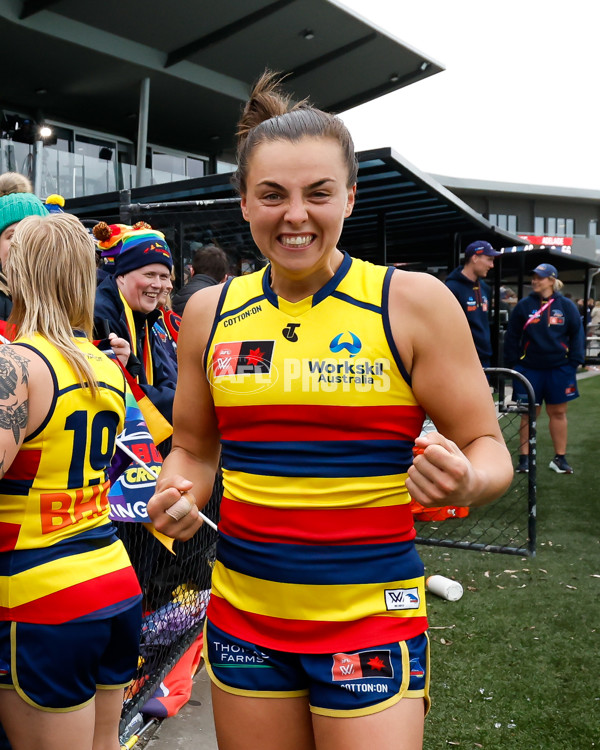 AFLW 2023 Round 06 - Melbourne v Adelaide - A-43622886