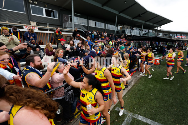 AFLW 2023 Round 06 - Melbourne v Adelaide - A-43622889