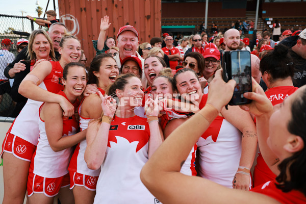 AFLW 2023 Round 06 - Port Adelaide v Sydney - A-43628022