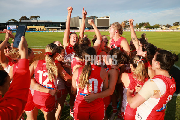 AFLW 2023 Round 06 - Port Adelaide v Sydney - A-43628024