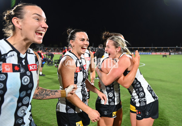 AFLW 2023 Round 06 - Brisbane v Collingwood - A-43633029