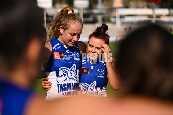 AFLW 2023 Round 06 - Fremantle v North Melbourne - A-43651289