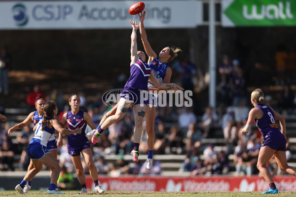 AFLW 2023 Round 06 - Fremantle v North Melbourne - A-43653427