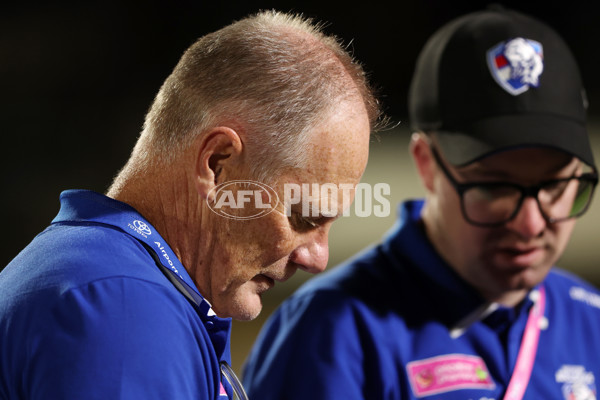 AFLW 2023 Round 07 - Adelaide v Western Bulldogs - A-43692782